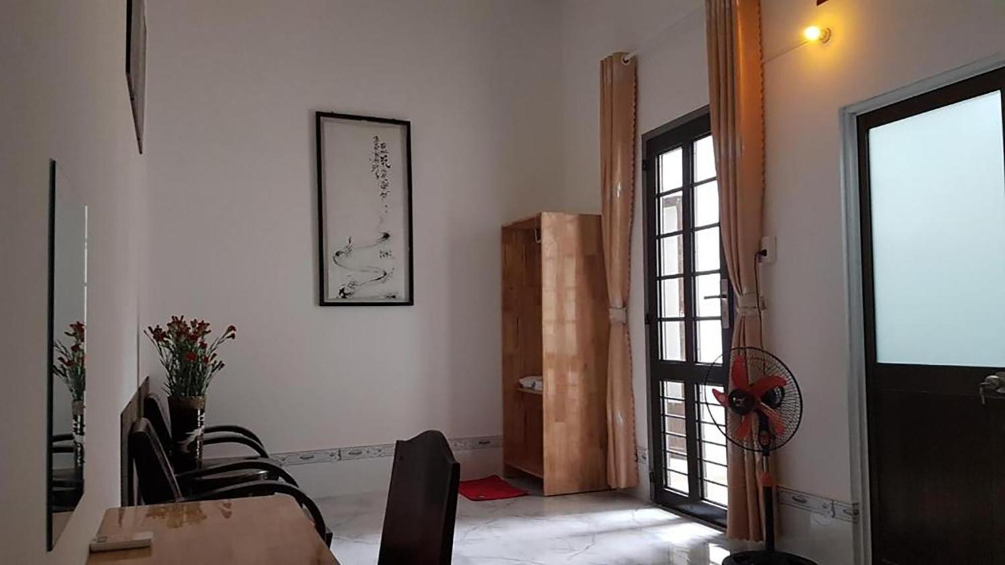 Hoa Lan Motel & Homestay Giong Tu Dien Extérieur photo