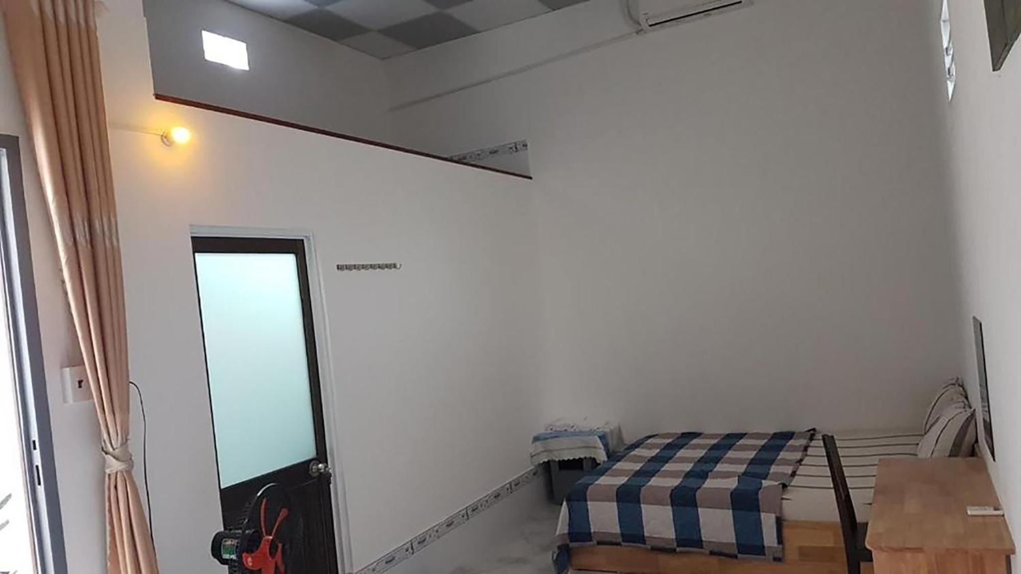 Hoa Lan Motel & Homestay Giong Tu Dien Extérieur photo